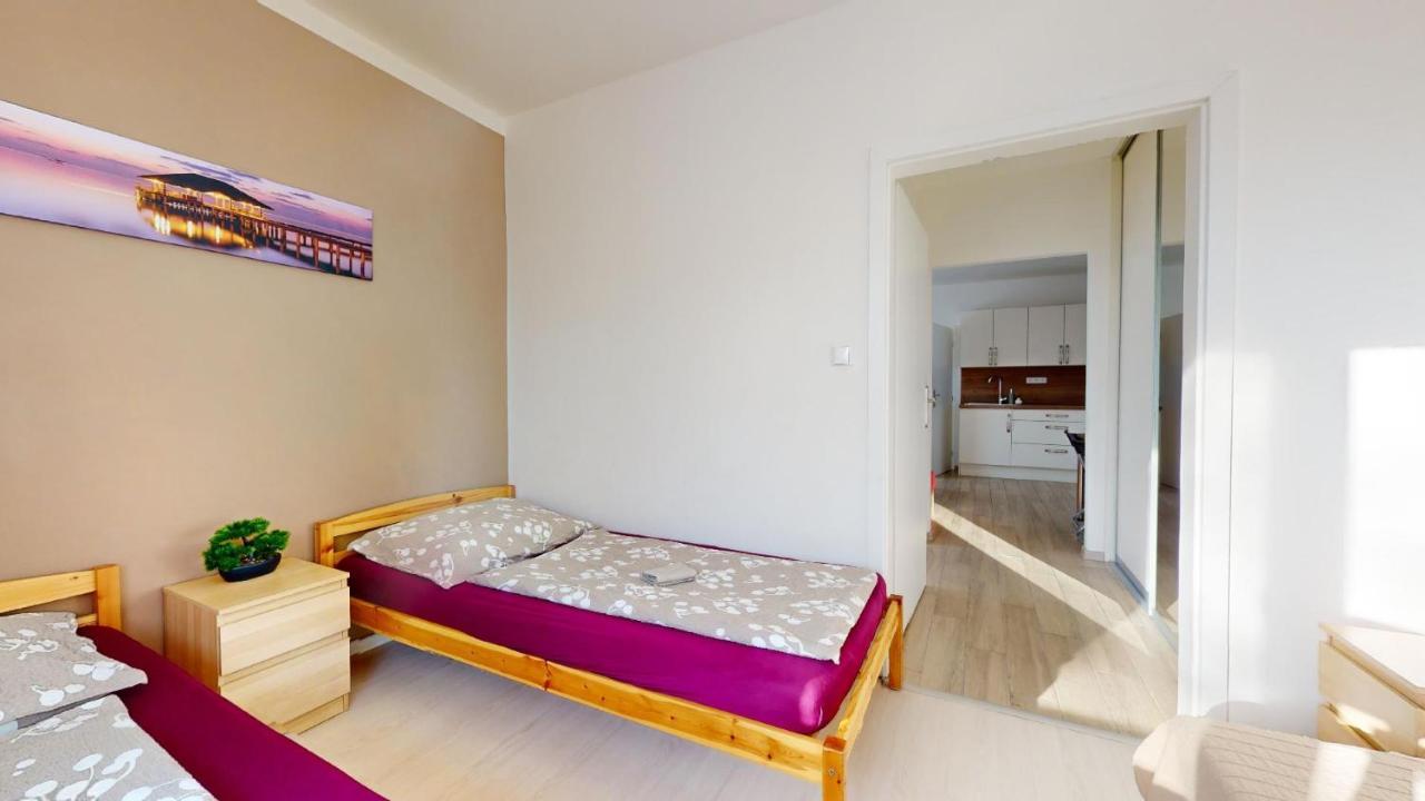 Apartman Dubova Milovice  Zewnętrze zdjęcie