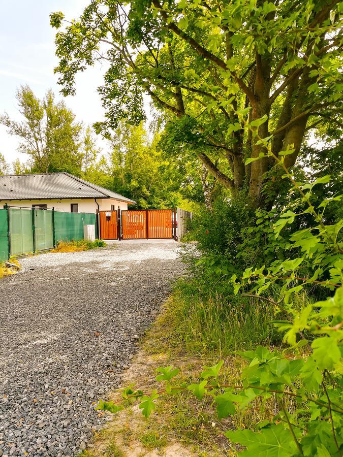 Apartman Dubova Milovice  Zewnętrze zdjęcie
